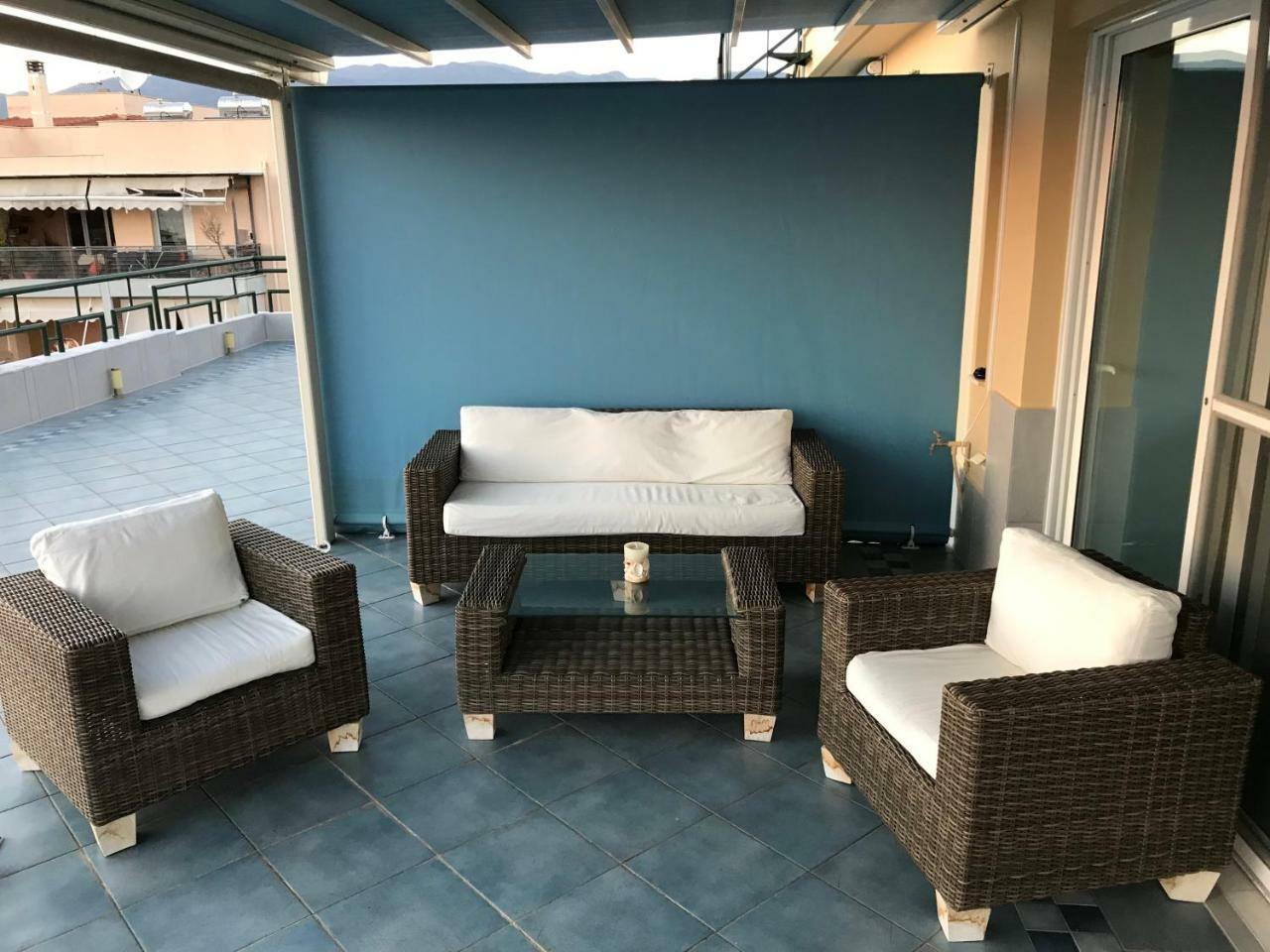 Apartamento Tg Kalamata Beach Studio With Sea View Terrace Exterior foto